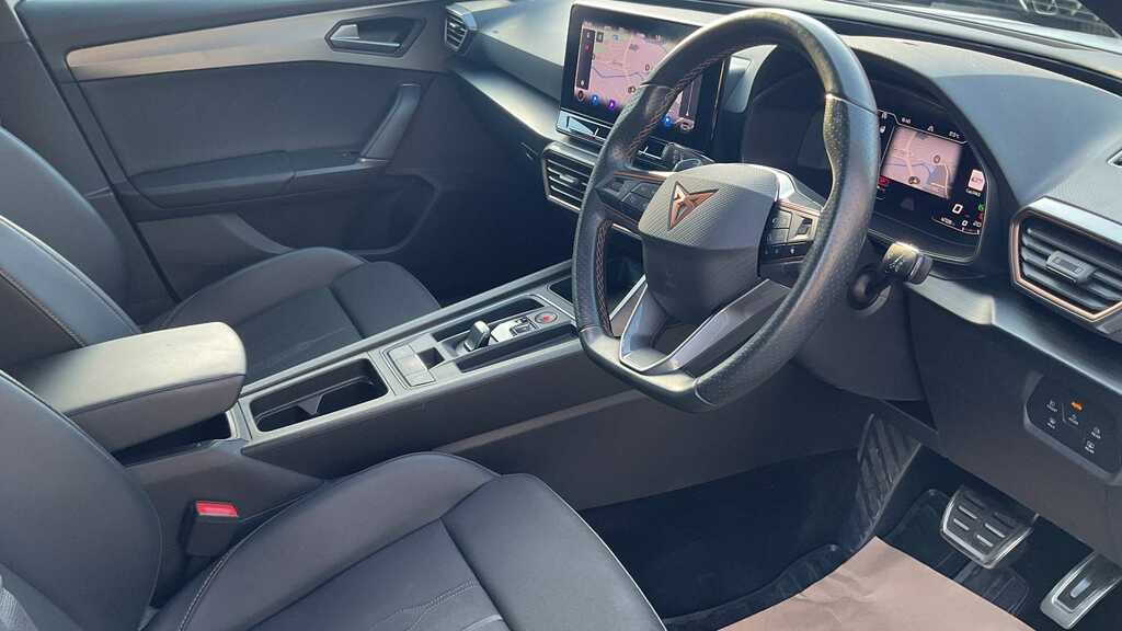 Cupra Leon 2.0 Tsi Vz2 Dsg 2022 YF22LJV White #6