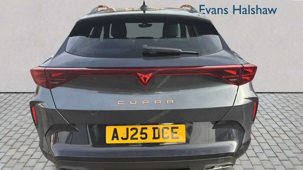 Cupra Formentor 1.5 Etsi 150 V1 Dsg 2025 AJ25DCE Grey #4