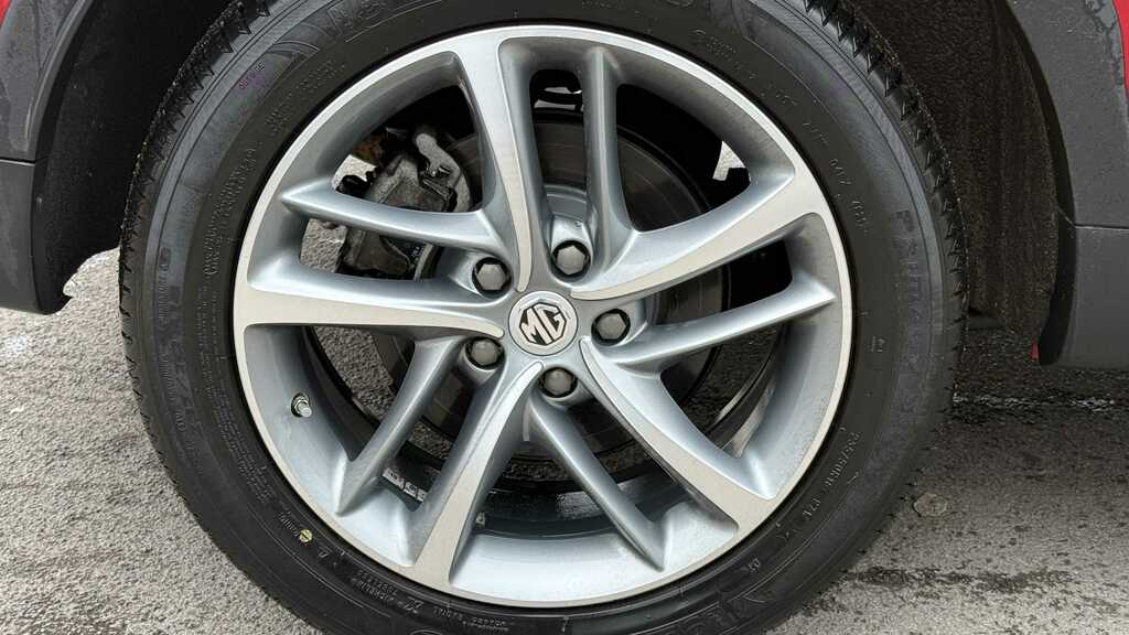 MG HS 1.5 T-gdi Exclusive Dct 2022 LD22UNF Red #6