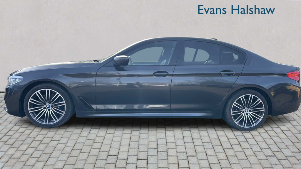 BMW 5 Series 530D M Sport 2019 AP19LHW Grey #3