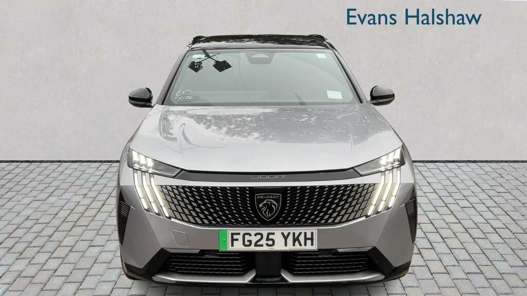 Peugeot 5008 157Kw Gt 73Kwh 2025 FG25YKH Grey #4