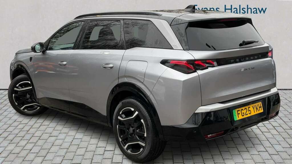 Peugeot 5008 157Kw Gt 73Kwh 2025 FG25YKH Grey #2