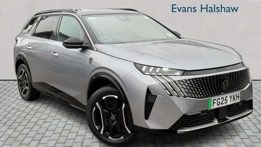 Peugeot 5008 157Kw Gt 73Kwh 2025 Grey