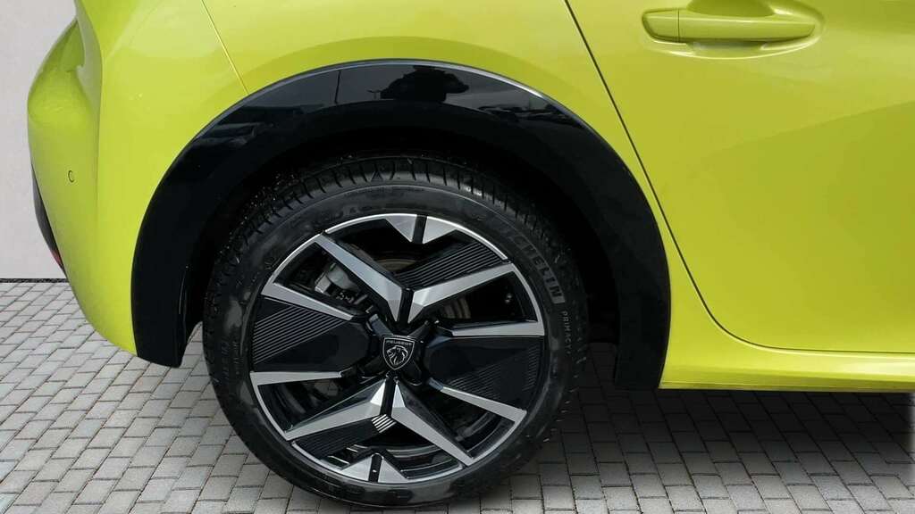 Peugeot 208 1.2 Puretech 100 Gt 2025 FG25YDA Yellow #6