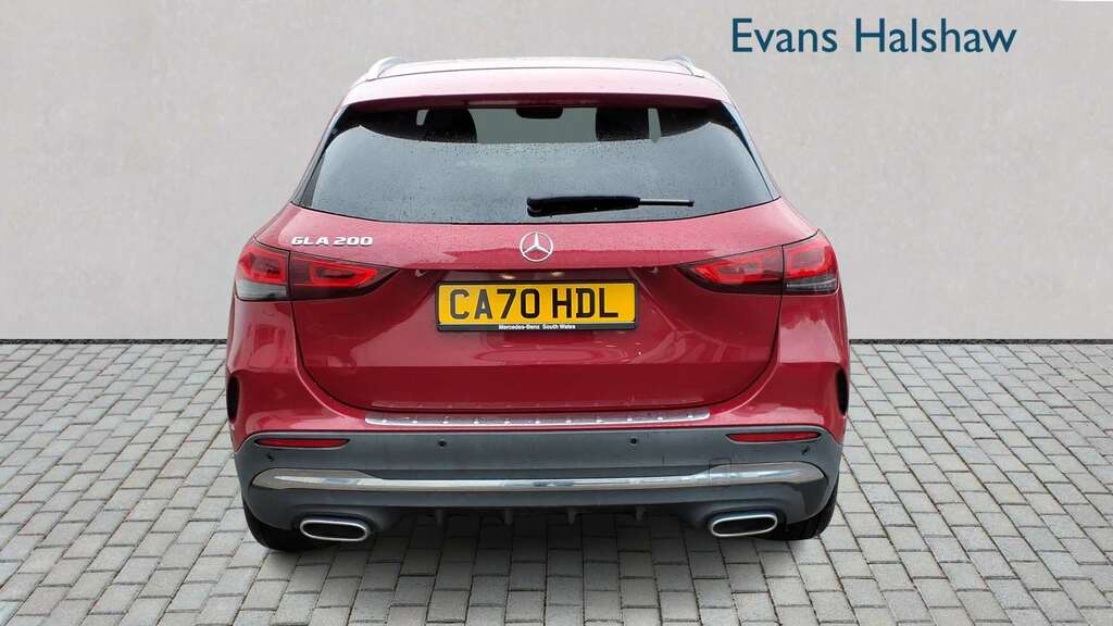 Mercedes-Benz GLA Class 200 Amg Line Executive 2021 CA70HDL Red #5
