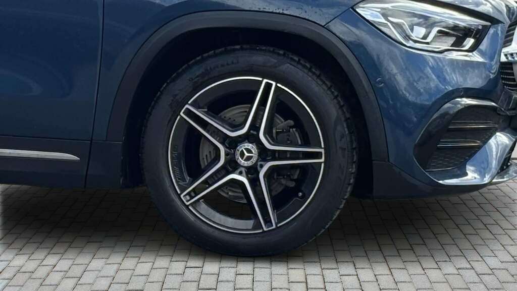 Mercedes-Benz GLA Class 200 Amg Line Premium 2023 KP23XZK Blue #5