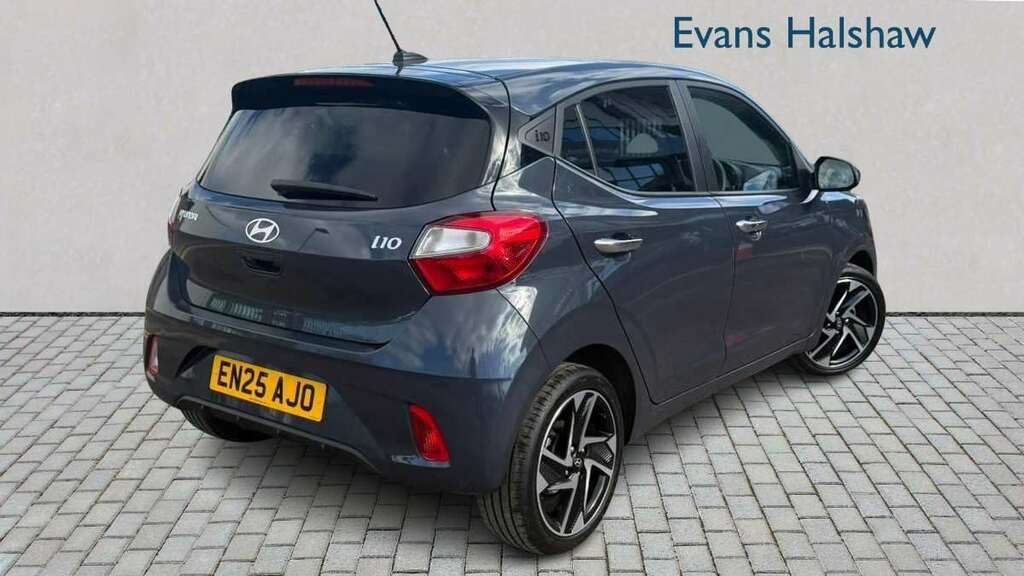 Hyundai I10 1.0 63 Premium Nav 2025 EN25AJO Grey #2