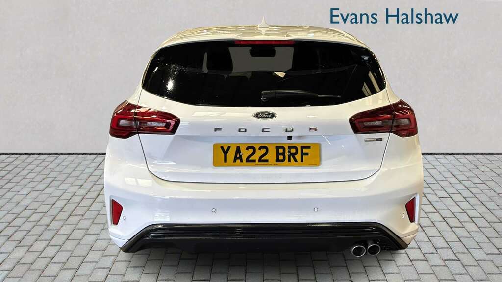 Ford Focus 1.0 Ecoboost Hybrid Mhev 155 St-line Style At YA22BRF White #5