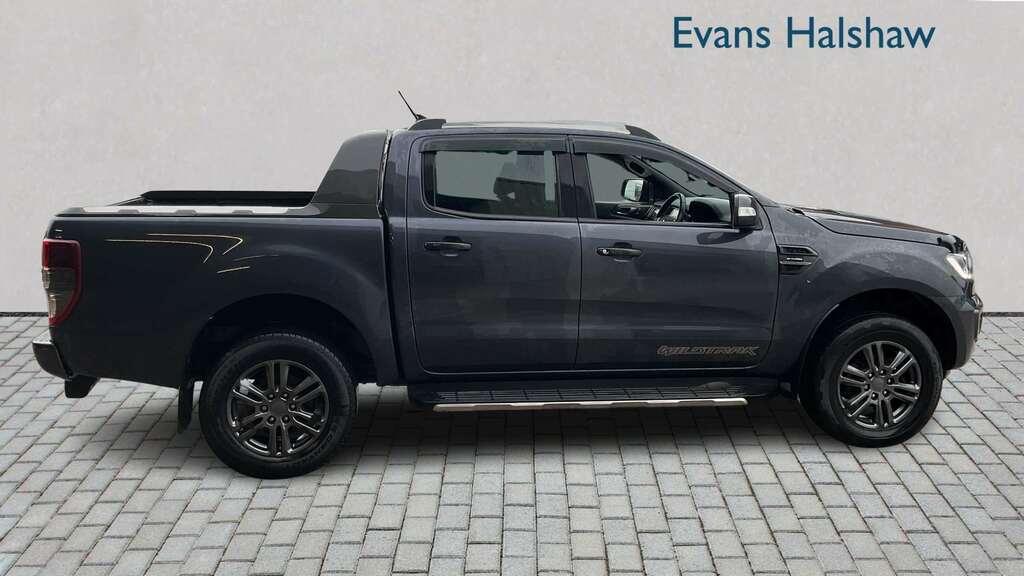 Ford Ranger Pick Up Double Cab Wildtrak 2.0 Ecoblue 213 2 Grey