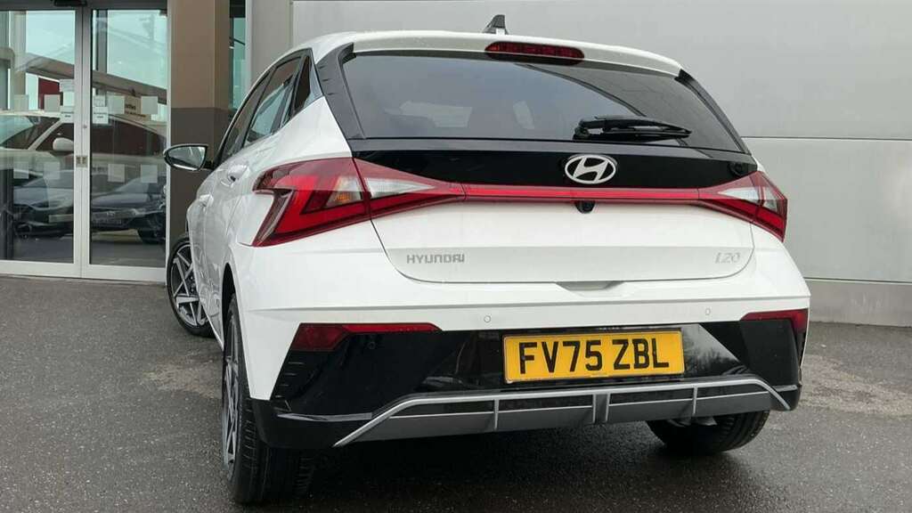 Hyundai I20 1.0T Gdi 90 Tech Line 2025 FV75ZBL White #2