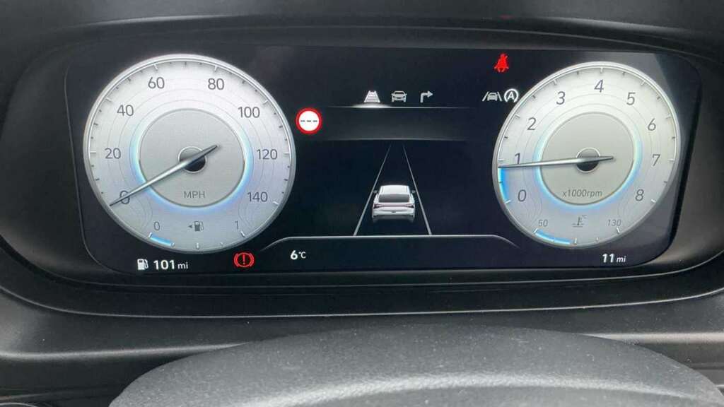 Hyundai I20 1.0T Gdi 90 Tech Line 2025 FV75ZBL White #6