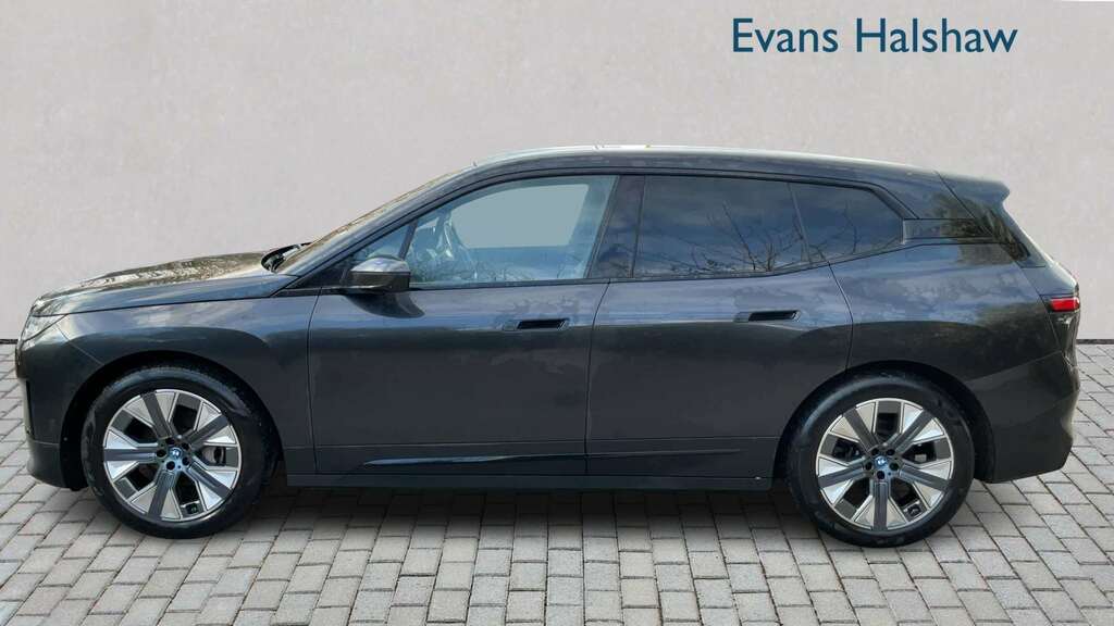BMW iX 240Kw Xdrive40 Sport Edition 76.6Kwh 2022 YF72MXW Grey #3