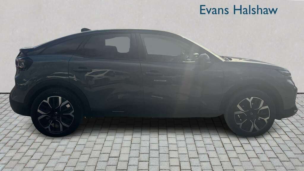 Citroen e-C4 115Kw Max Extended Range 54Kwh 2025 YO74CNN  #3