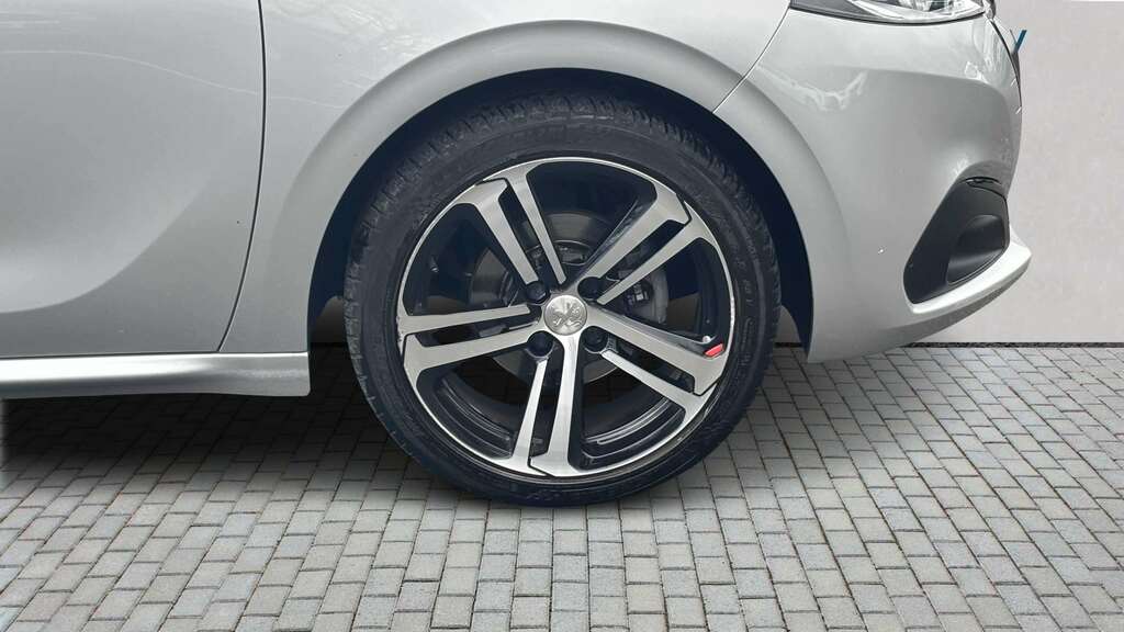 Peugeot 208 1.2 Puretech 110 Gt Line 2017 Silver #6