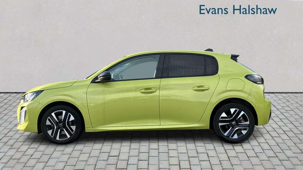 Peugeot 208 1.2 Puretech 100 Allure 2024 CF74PFO Yellow #5