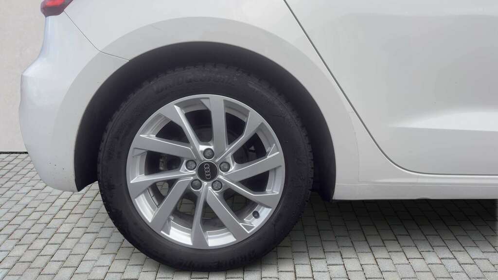 Audi A1 30 Tfsi 110 Sport 2022 YT72EAK White #6