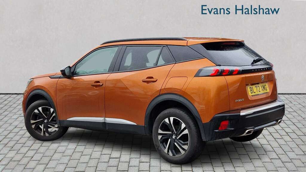 Peugeot 2008 1.2 Puretech 130 Allure Premium Eat8 2023 BL72XMG Orange #2