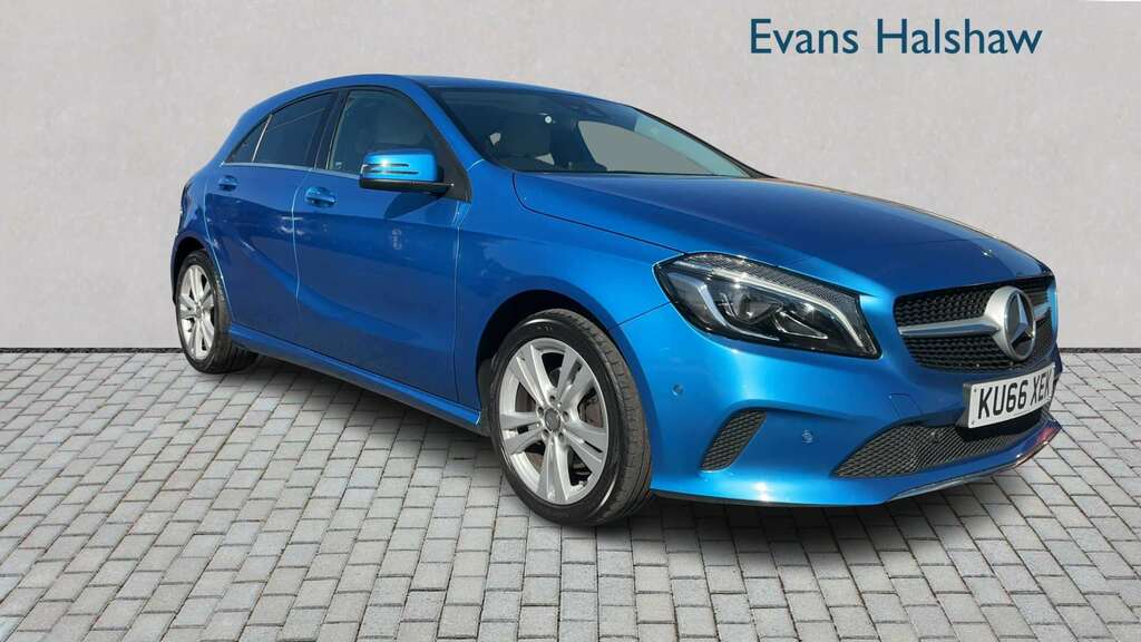 Mercedes-Benz A Class A200d Sport Premium 2016 Blue