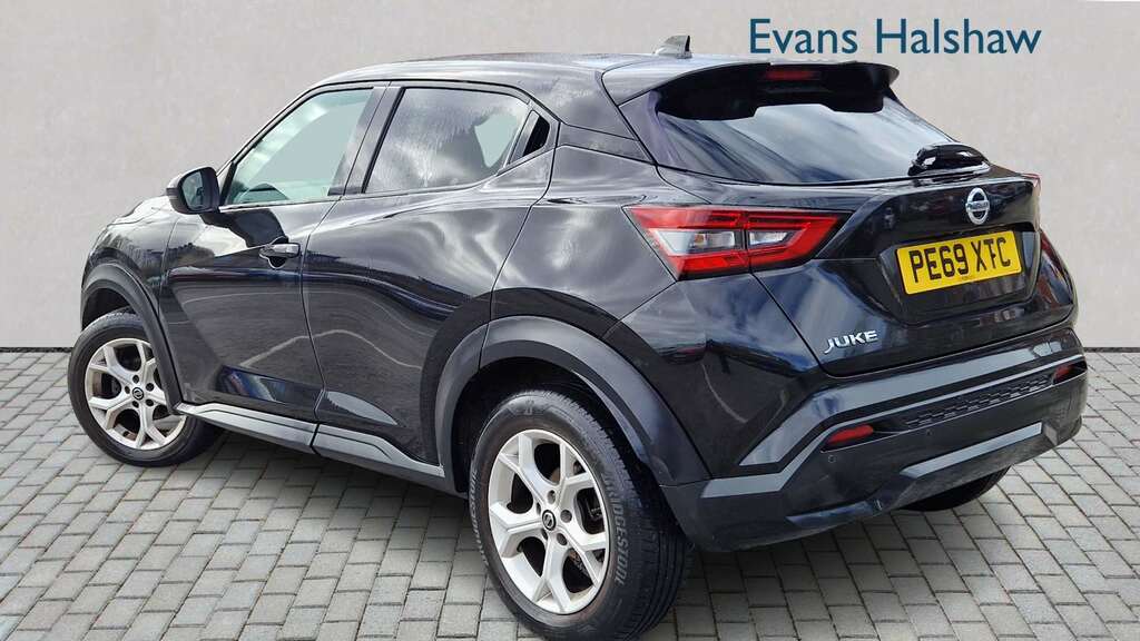 Nissan Juke 1.0 Dig-t N-connecta 2019 Black #2