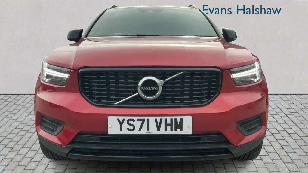 Volvo XC40 1.5 T4 Recharge Phev R Design 2021 YS71VHM Red #4