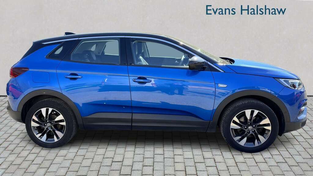 Vauxhall Grandland X 1.2 Turbo Sport Nav 8 Speed 2019 Blue #4