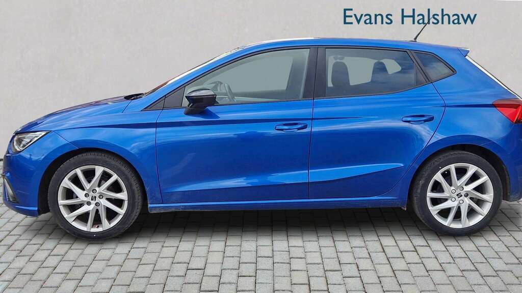 Seat Ibiza 1.0 Tsi 95 Fr 2024 PX74XSK Blue #3