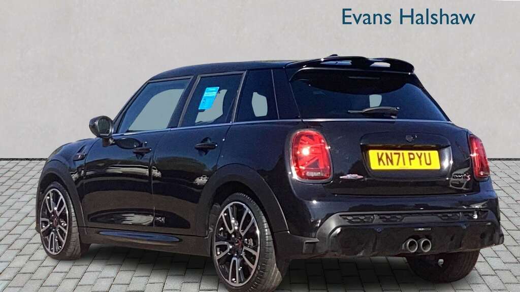 Mini Hatch 2.0 Cooper S Sport 2022 KN71PYU Black #2