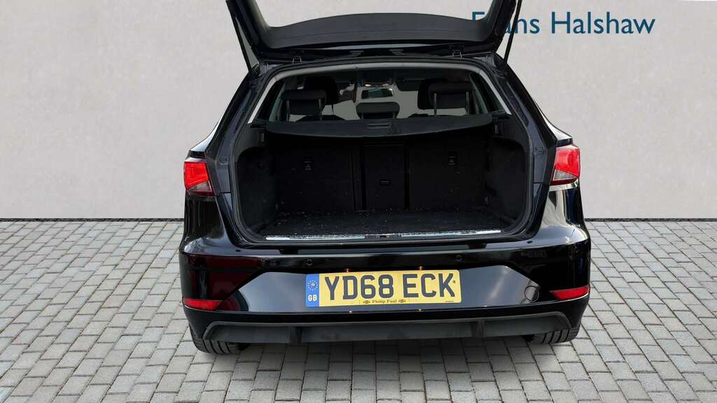 Seat Leon 1.6 Tdi Se Dynamic Ez 2019 YD68ECK Black #5