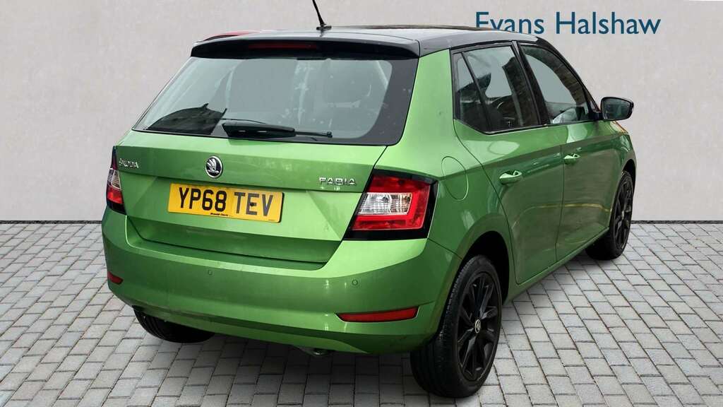 Skoda Fabia 1.0 Tsi Colour Edition 2018 YP68TEV Green #3