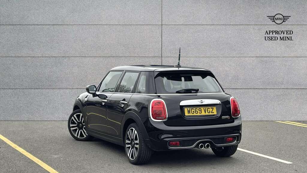Mini Hatch 2.0 Cooper S Exclusive II 2019 WG69VGZ Black #2