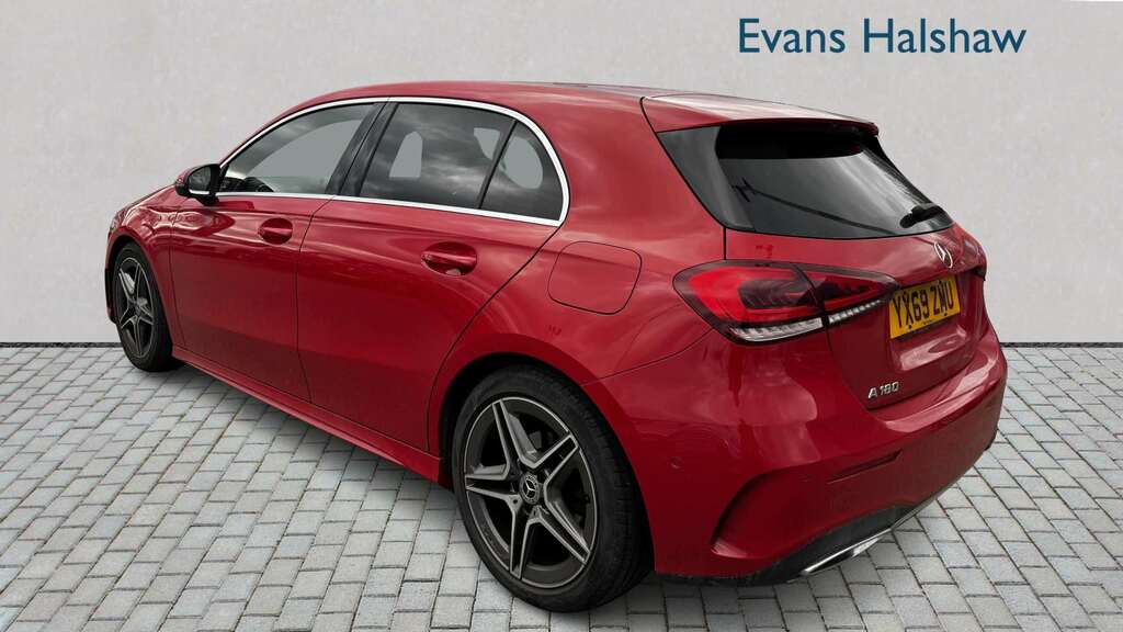 Mercedes-Benz A Class A180 Amg Line Executive 2019 YX69ZMU Red #4