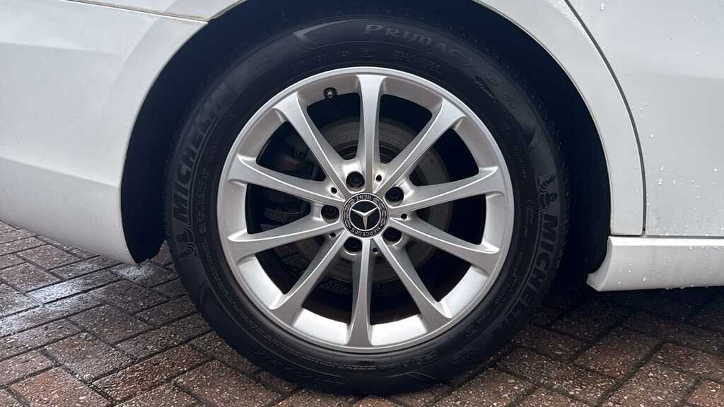 Mercedes-Benz A Class A200 Sport 2019 BJ69OAO White #4