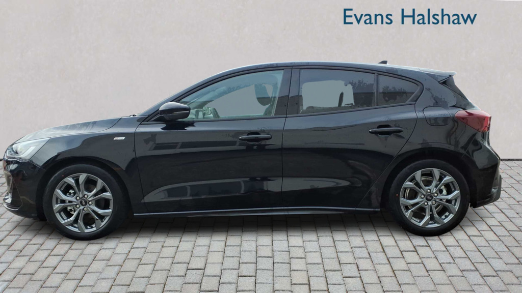 Ford Focus 1.0 Ecoboost Hybrid Mhev St-line 2025 Black #3