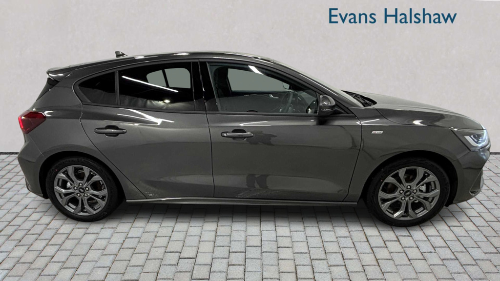 Ford Focus 1.0 Ecoboost Hybrid Mhev St-line 2025 BW75DVN Grey #3