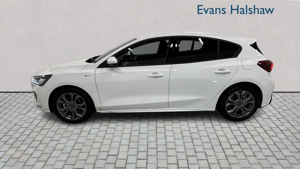 Ford Focus 1.0 Ecoboost Hybrid Mhev St-line 2025 BW75DVL White #6