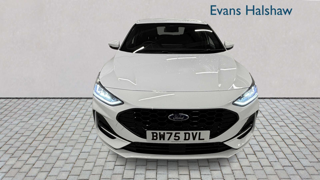 Ford Focus 1.0 Ecoboost Hybrid Mhev St-line 2025 BW75DVL White #4