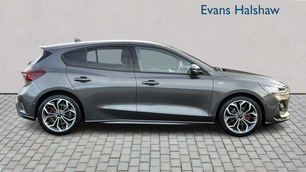 Ford Focus 1.0 Ecoboost Hybrid Mhev St-line X 2025 YY75RAU Grey #6