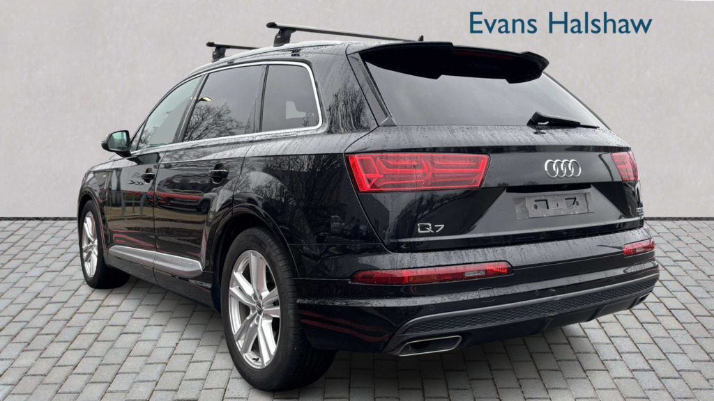 Audi Q7 50 Tdi Quattro S Line Tiptronic 2019 LO69AWY Black #2