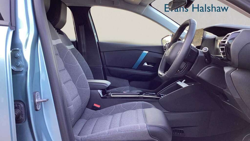 Citroen e-C4 100Kw Sense Plus 50Kwh 2022 CK72ZWG Blue #3