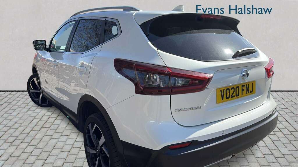 Nissan Qashqai 1.3 Dig-t Tekna 2020 VO20FNJ White #2