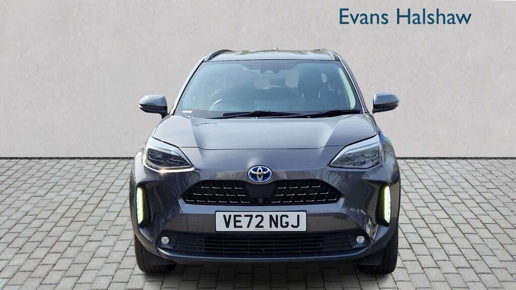 Toyota Yaris Cross 1.5 Hybrid Excel Cvt 2023 VE72NGJ Grey #4