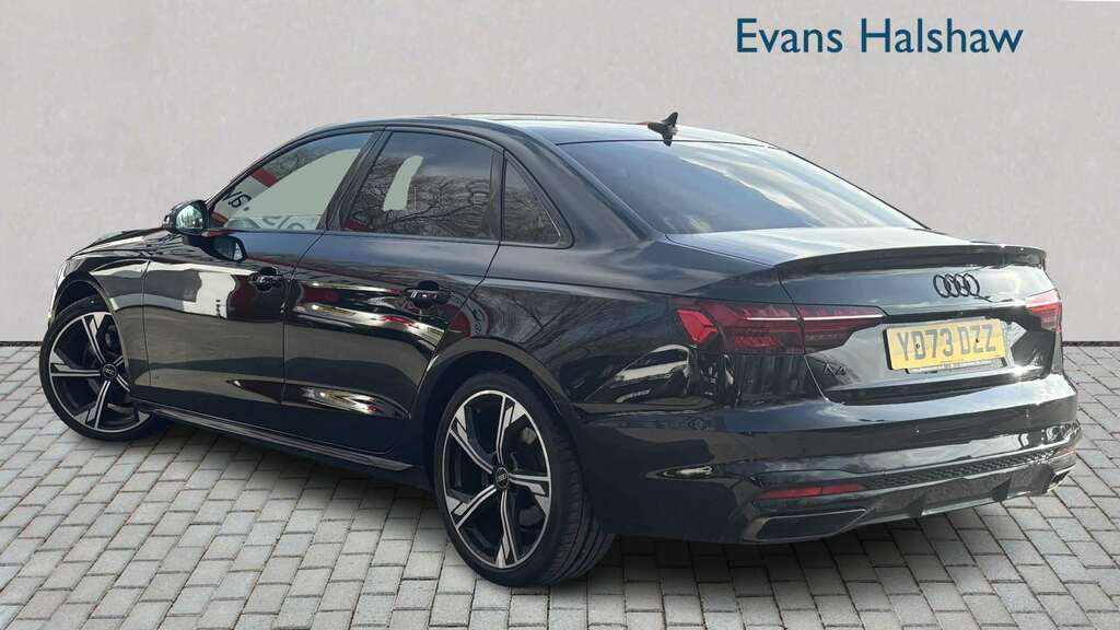 Audi A4 35 Tfsi Black Edition S Tronic 2023 YD73DZZ Black #2