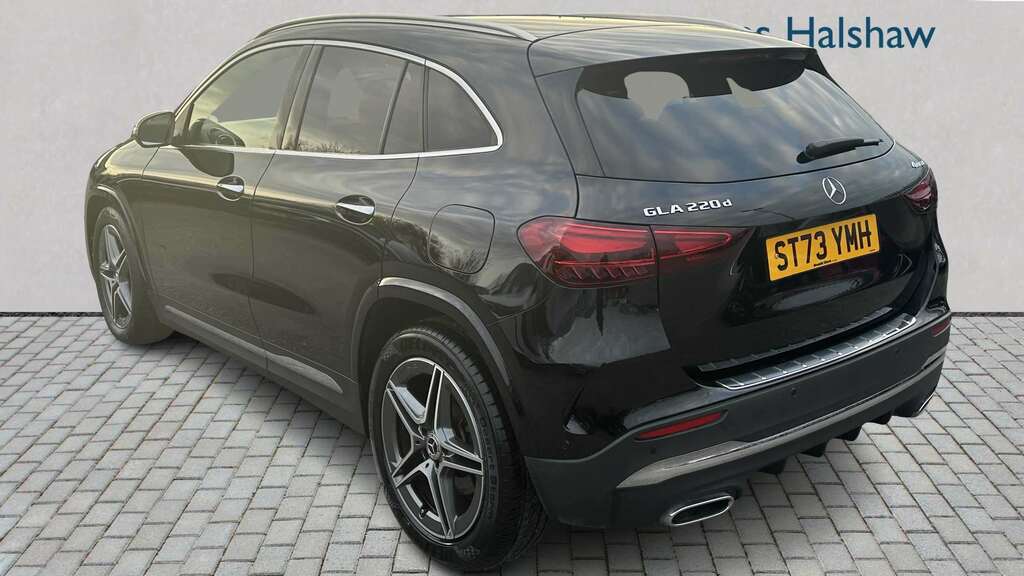 Mercedes-Benz GLA Class 220D 4Matic Amg Line Executive 2023 ST73YMH Black #5