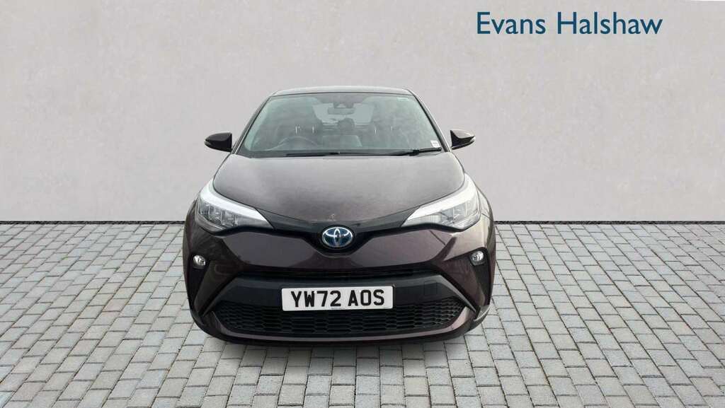 Toyota C-Hr 1.8 Hybrid Icon Cvt 2023 YW72AOS Purple #3