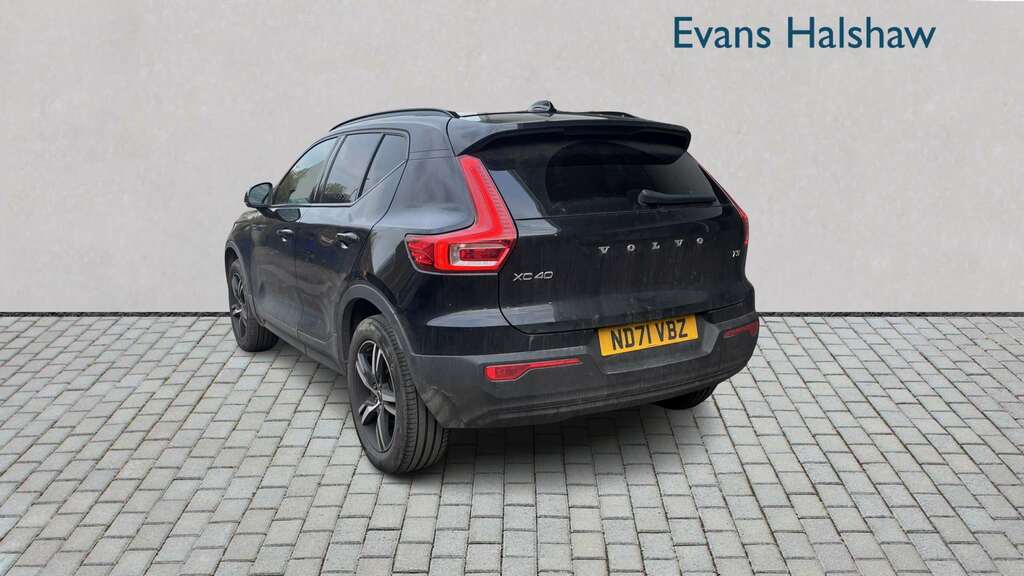 Volvo XC40 1.5 T3 163 R Design Geartronic 2021 ND71VBZ Black #3