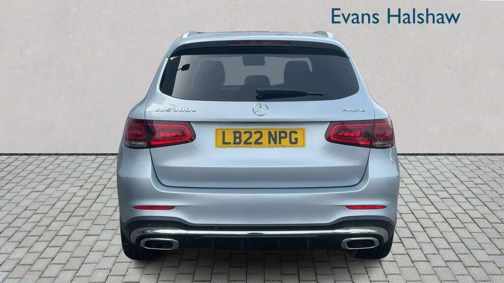 Mercedes-Benz GLC Class 300D 4Matic Amg Line Premium 9G-tronic 2022 Silver #5