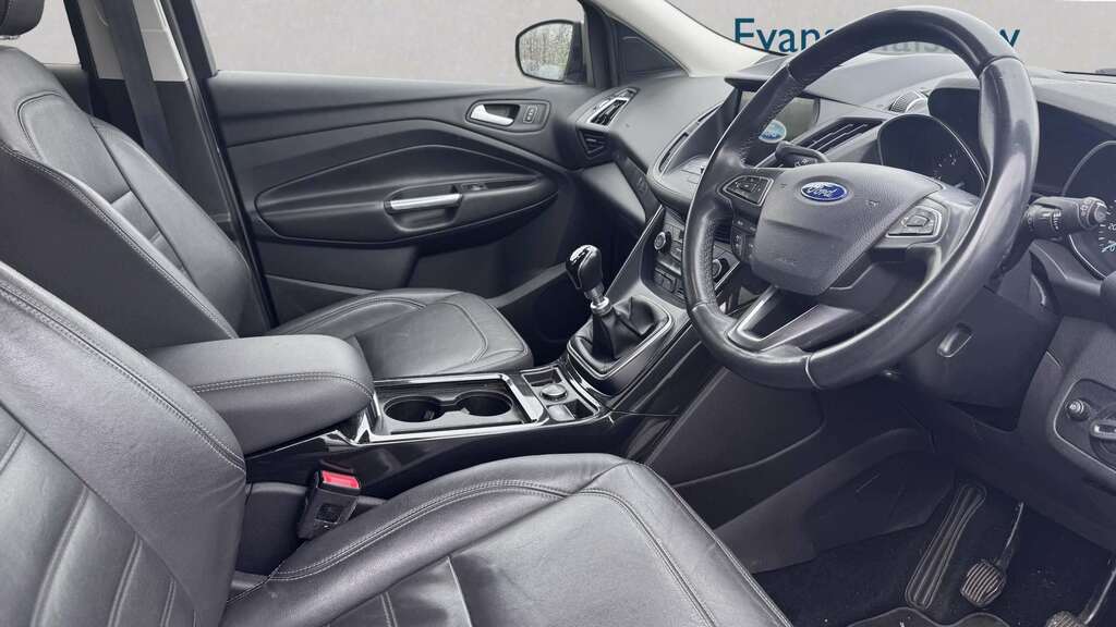 Ford Kuga 1.5 Tdci Titanium X 2Wd 2018 EU68TLZ Silver #3