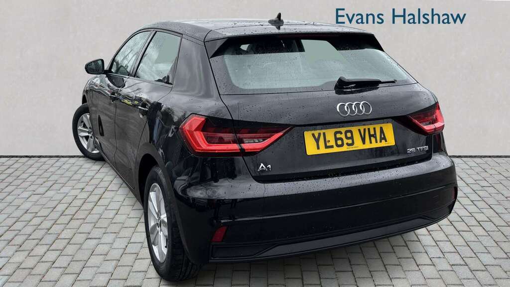 Audi A1 25 Tfsi Technik 2020 YL69VHA Black #3