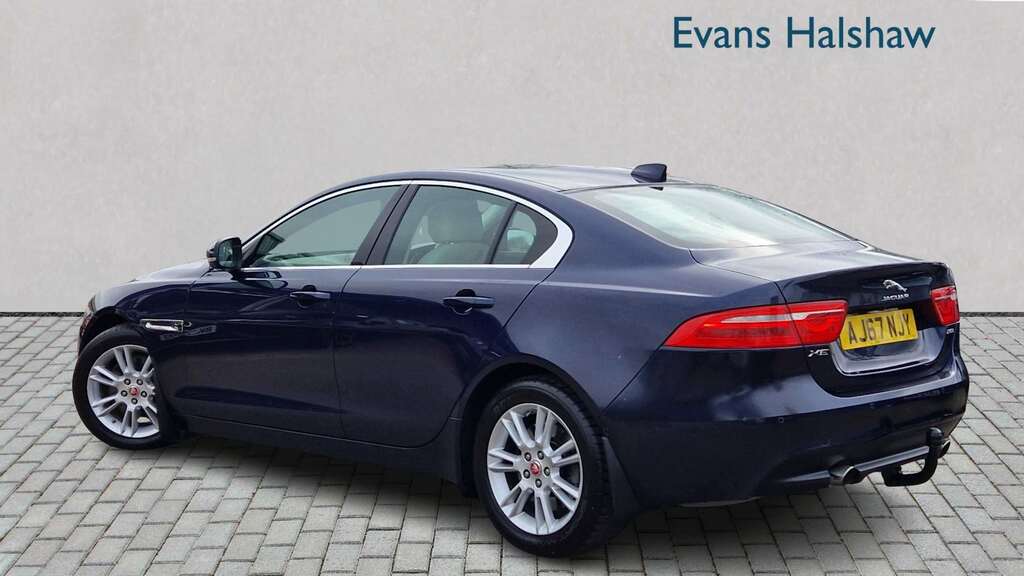 Jaguar XE 2.0 Ingenium Prestige 2017 AJ67NJY Blue #2