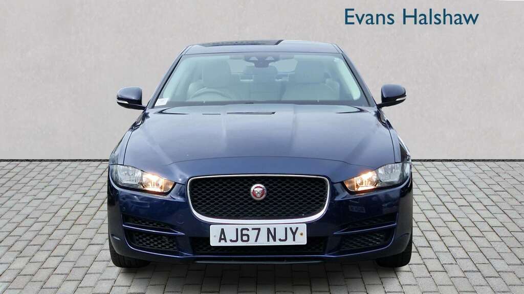 Jaguar XE 2.0 Ingenium Prestige 2017 AJ67NJY Blue #4